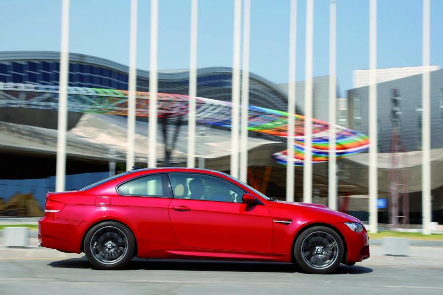  BMW M3 2008 года  (фото 21 из 219)